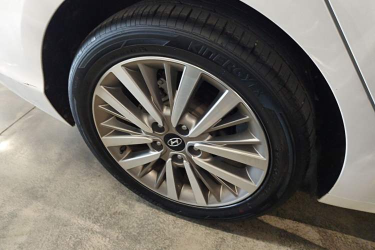 Used Hyundai Mistra 2019 1.8L Automatic Smart GLS China VI Standard