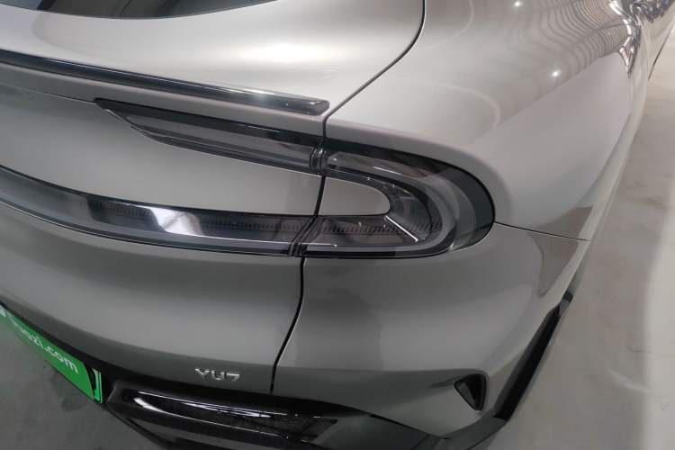 Used  YU7 2025 Ultra-Long Range All-Wheel Drive Pro Version
