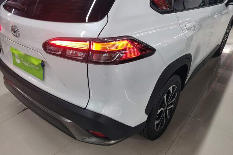 Used Toyota FRONTLANDER 2023 2.0L CVT Luxury Edition