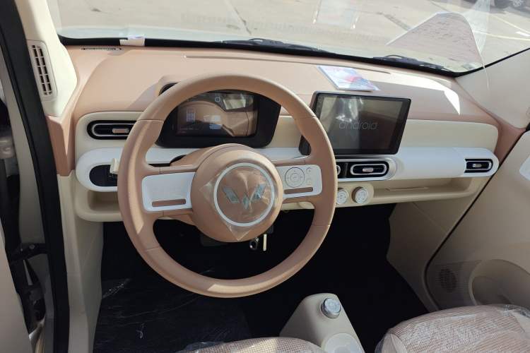 Used Wuling Hongguang MINIEV 2024 3rd Generation 215km Youth Edition