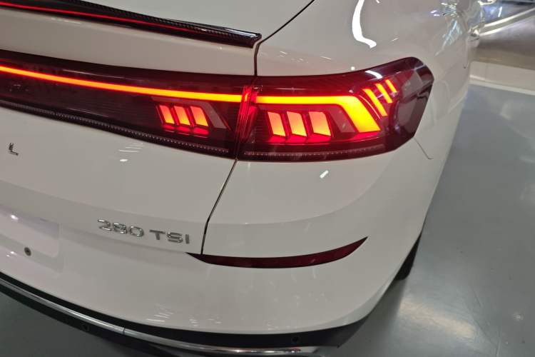 Used Volkswagen Lamando 2023 Lavida L 280TSI DSG Cool & Spicy Edition