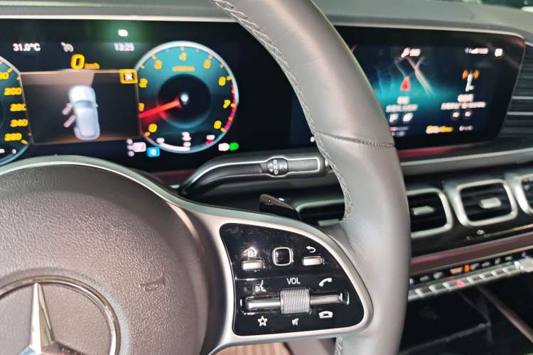 Used Mercedes-Benz GLE 2020 Restyled GLE 350 4MATIC Fashion Edition
