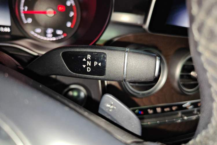 Used Mercedes-Benz GLC 2019 Refreshed GLC 300 L 4MATIC Dynamic Edition