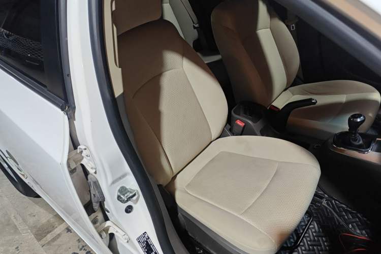 Used Chevrolet Cruze 2015 1.5L Classic SL MT