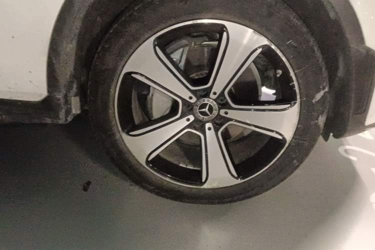 Used Mercedes-Benz GLC 2020 GLC 300 L 4MATIC Luxury Model
