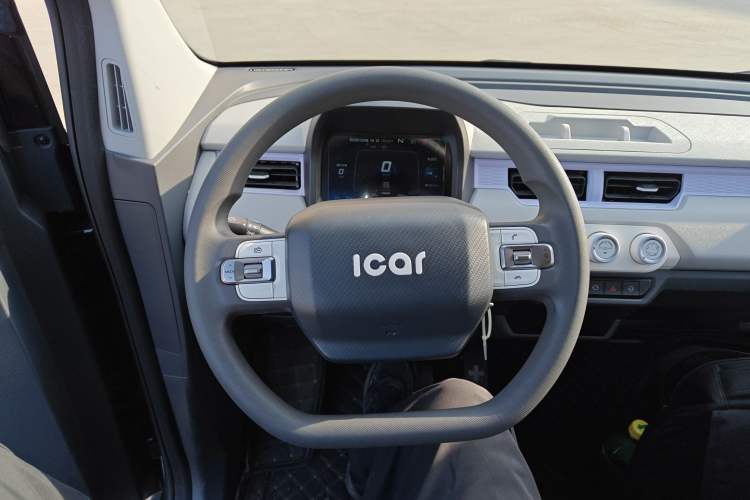 Used Chery QQ Ice Cream 2022 170km Sundae Phosphate Lithium-Ion