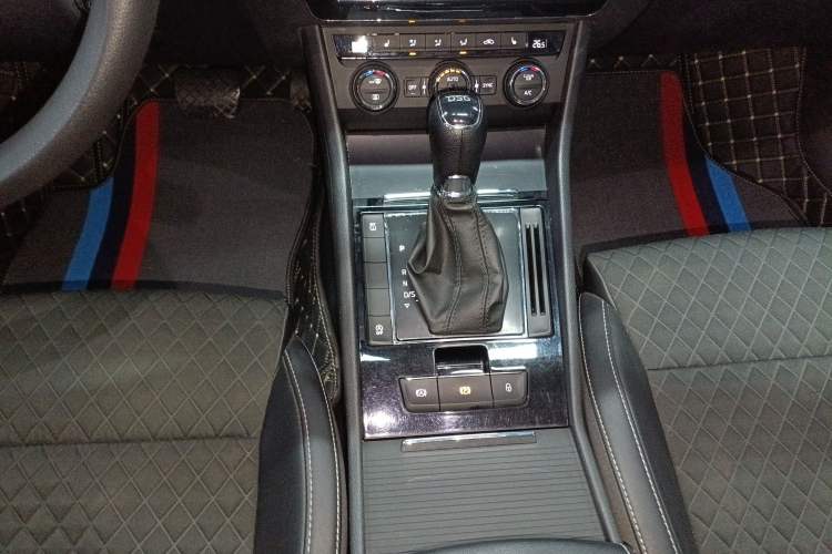 Used Skoda Superb 2018 TSI330 DSG Comfort Edition China V Standard