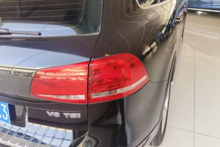 Used Volkswagen Touareg 2011 3.0 TSI Standard Version