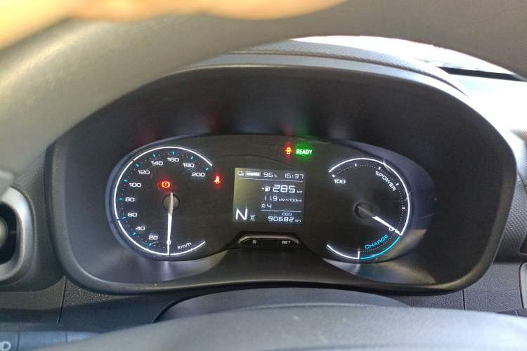 Used Wuling Hongguang New Energy 2024 All-Electric Model 300KM Standard Version
