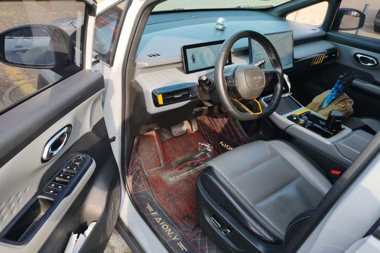 Used AION Y 2022 70 Intelligent Edition Lithium Iron Phosphate
