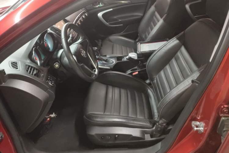 Used Buick Regal 2014 1.6T Fashionable Tech Edition
