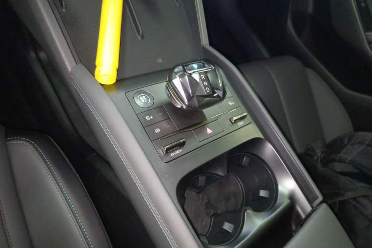 Used BYD Qin L 2024 DM-i 80KM Leading Model
