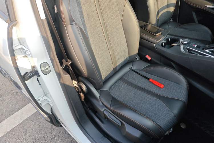 Used Peugeot 5008 2017 350THP 7-Seater Elite Edition