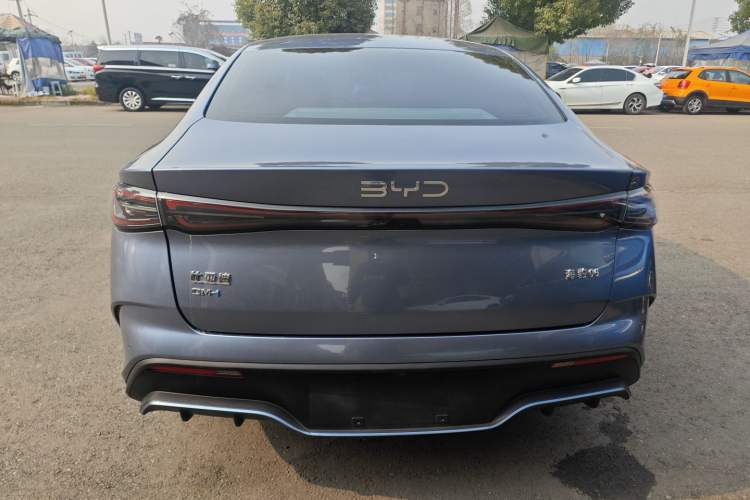Used BYD Seal 06 New Energy 2024 DM-i 80KM Luxury Model
