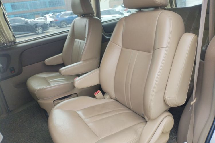 Used Buick GL8 2013 2.4L Executive Edition
