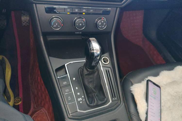 Used Volkswagen Lavida 2021 1.5L Automatic Comfort Edition
