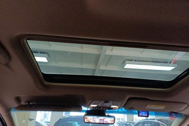 Used Buick GL8 2021 ES Land Cruiser 653T Flagship Model