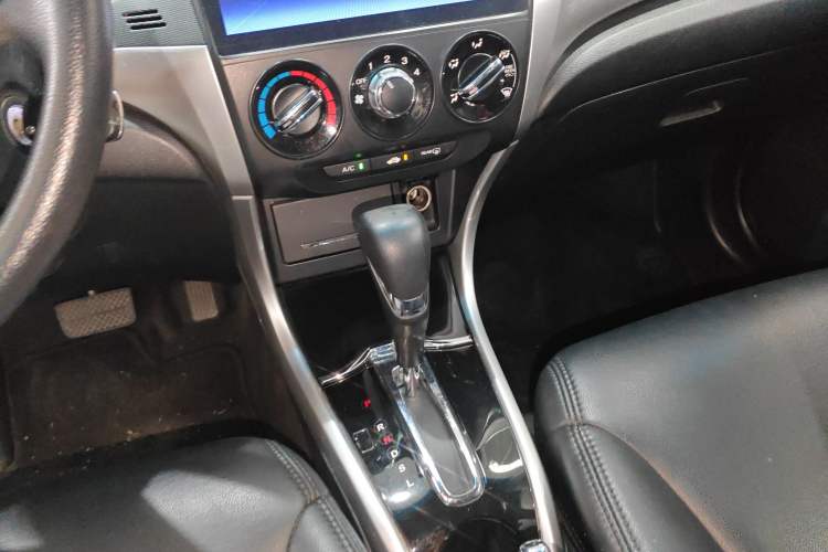 Used Honda Crider 2016 1.8L CVT Comfort Version
