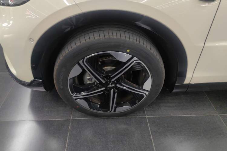 Used VOYAH COURAGE 2024 Long-Range Smart Edition