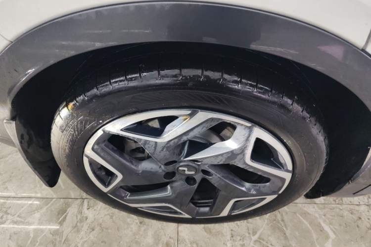 Used ONVO L60 2024 60 kWh Rear-Drive Version