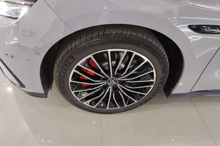 Used BYD Han 2025 EV Intelligent Driving Edition 701KM LiDAR Flagship Model
