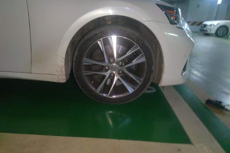 Used Lexus IS 2017 300 Leading Edition