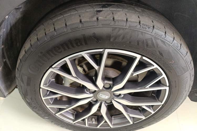 Used Geely Auto Emgrand X7 Sport 2020 1.8TD DCT Zhi Ling PRO
