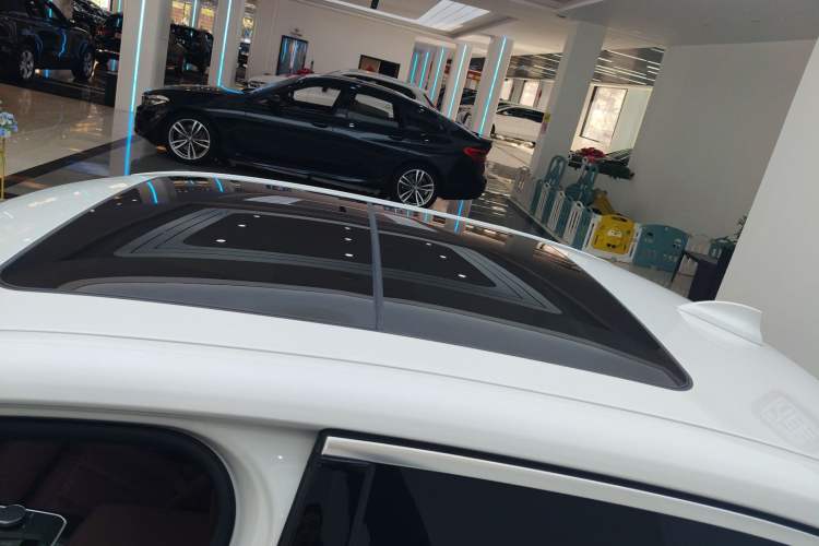 Used BMW 3 Series 2022 Updated 325Li M Sport Package
