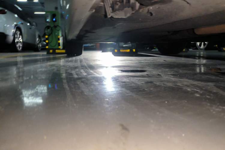 Used BMW 5 Series 2014 525Li Luxury Design Package
