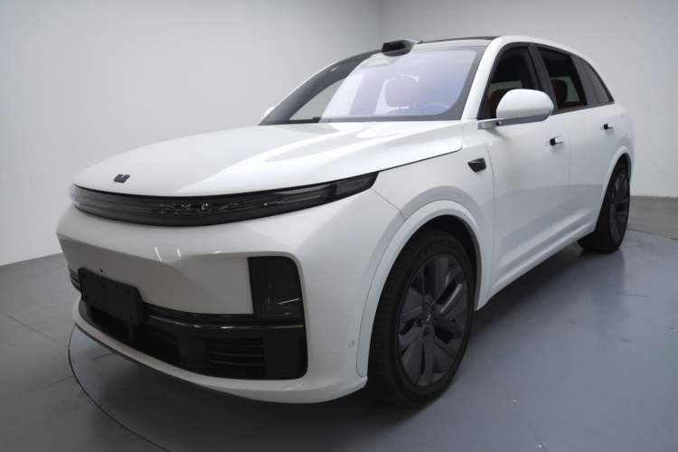 Used Li Auto L7 2025 Pro Smart Refresh Edition