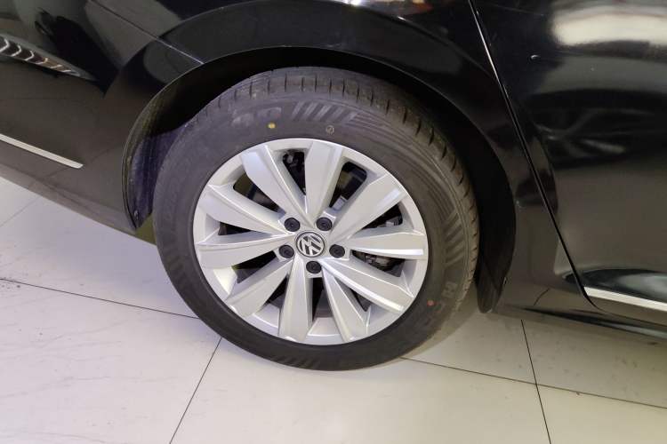 Used Volkswagen Passat 2019 280TSI Elite Edition China VI Standard
