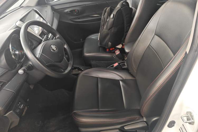 Used Toyota YARiS L 2016 Revised 1.5E CVT Charming Edition