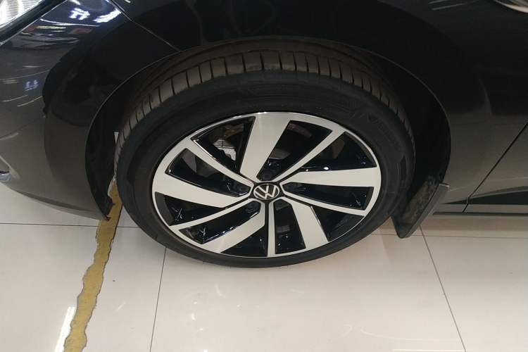 Used Volkswagen Sagitar 2024 300TSI DSG Excellence Edition
