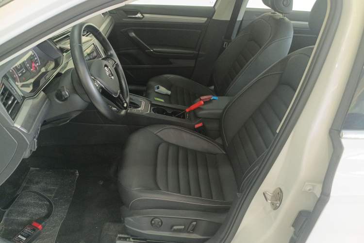 Used Volkswagen Lamando 2019 280TSI DSG Comfort Edition China VI standard
