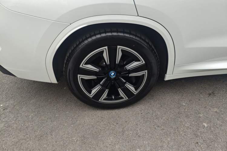Used BMW iX3 2022 Updated Leading Version