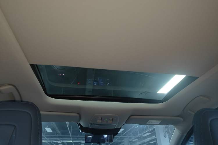 Used Nissan ARIYA 2022 Four-Wheel-Drive High-Performance Top-Tier Model
