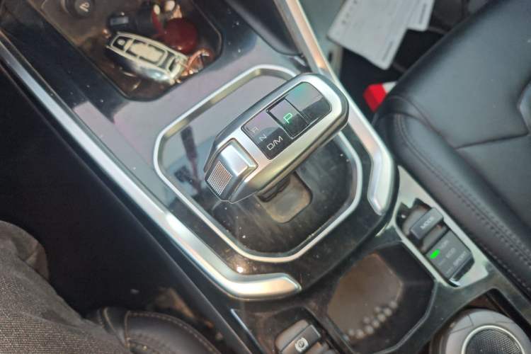 Used Haval H6 2017 Red-Label 1.3T Automatic Two-Wheel Drive Fashion Edition
