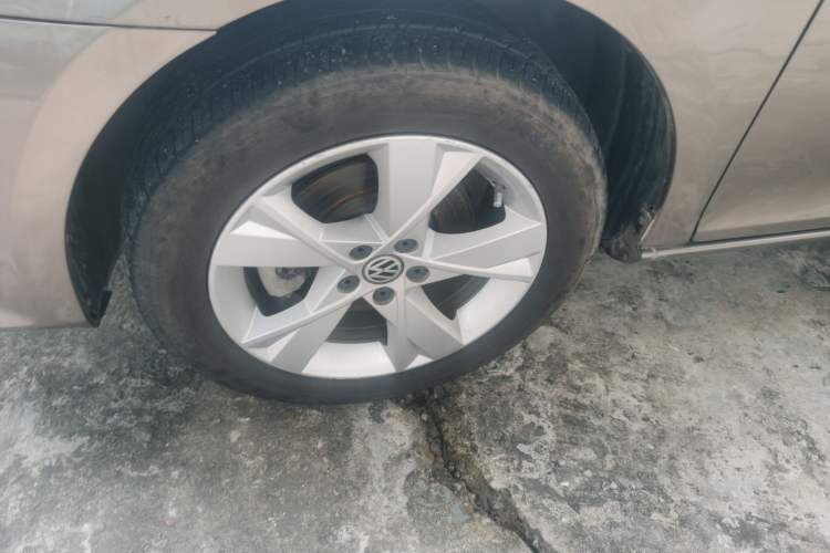 Used Volkswagen Bora 2015 Value Edition 1.6L Automatic Fashion Version