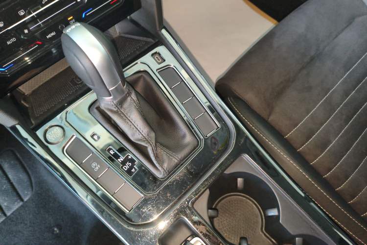 Used Volkswagen Magotan 2020 330TSI DSG Luxury Edition
