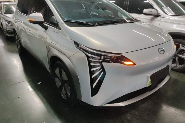 Used AION Y 2023 Younger
