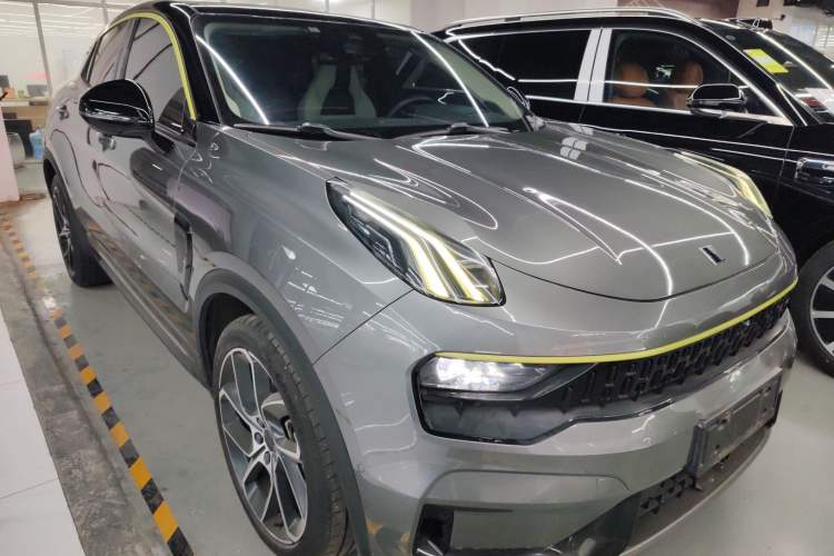 Used Lynk & Co 05 2020 2.0TD Two-Wheel Drive Shine Halo
