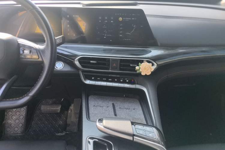 Used Changan UNI-T 2022 1.5T Flagship Edition
