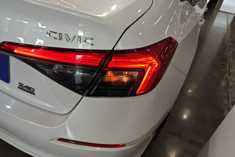 Used Honda Civic 2023 240TURBO CVT Dynamic Edition