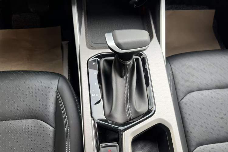 Used Geely Auto Emgrand 2023 4th Generation Champion Edition 1.5L CVT Prestige Model