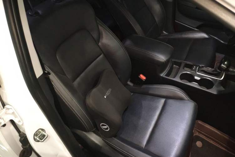 Used Kia KX5 2016 1.6T Automatic Two-Wheel Drive DLX