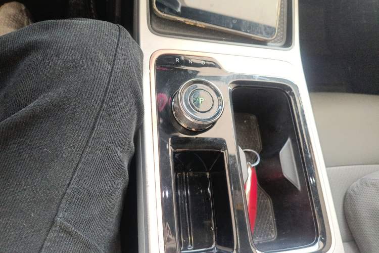 Used AION Y 2022 70 Tech Edition Lithium Iron Phosphate
