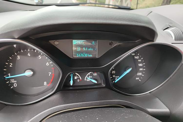 Used Ford Kuga 2018 EcoBoost 180 Two-Wheel-Drive Platinum Edition