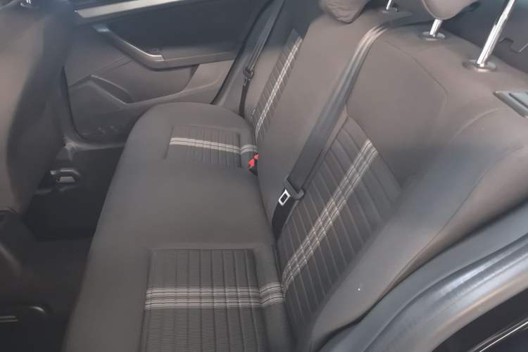 Used Volkswagen Lavida 2019 Lavida Start 1.5L Automatic Trendy Version China VI Standard