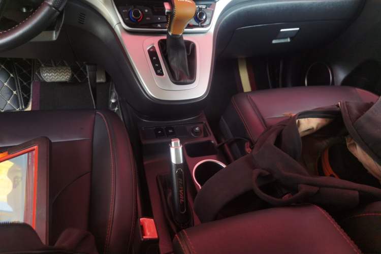 Used Haval M6 2018 Revised Version 1.5T DCT Two-Wheel Drive Elite Edition
