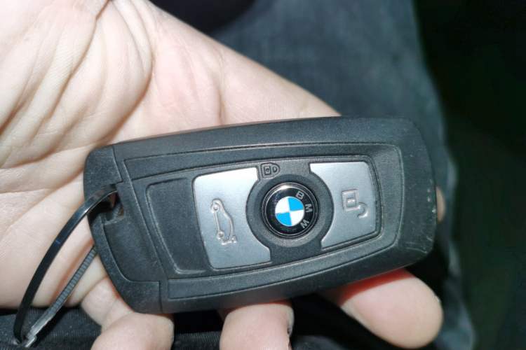 Used BMW 2 Series 2015 218i
